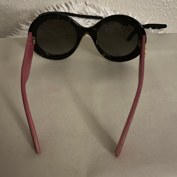 Gucci Pink Glitter Logo Sunglasses with Black Frames - Picture 3 of 4